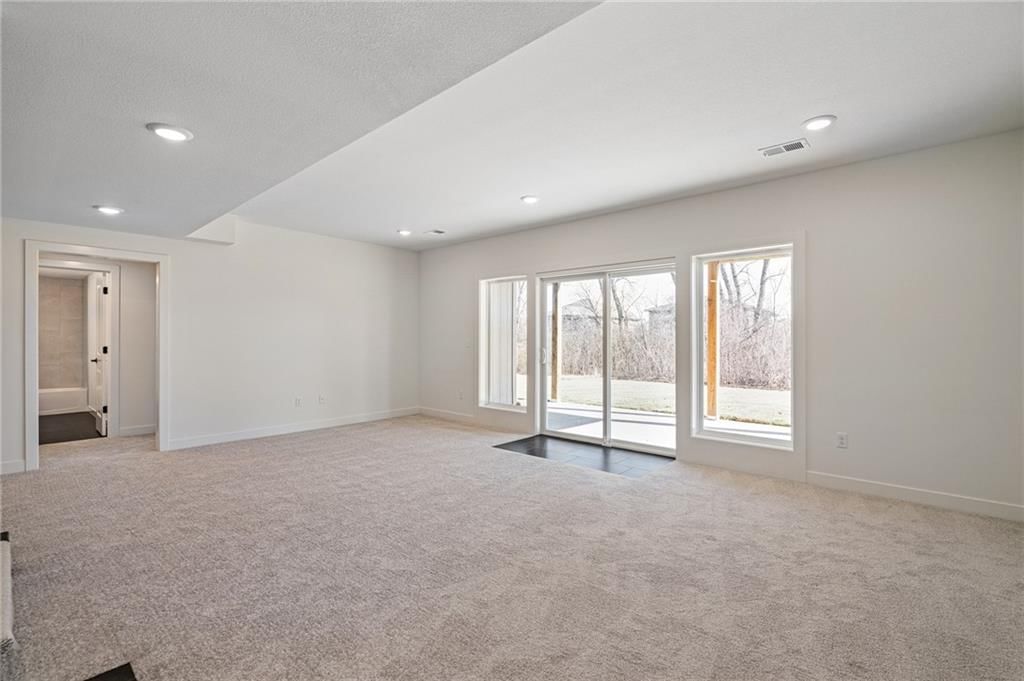 8937 Shady Bend Road — photo 36
