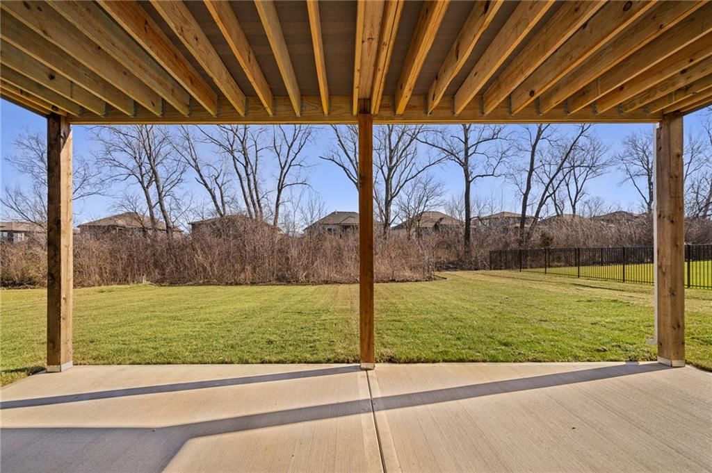 8937 Shady Bend Road — photo 41