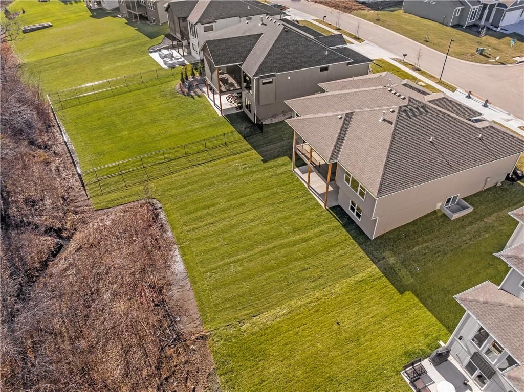 8937 Shady Bend Road — photo 46