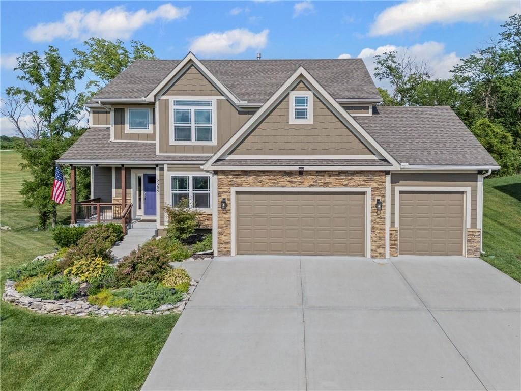 2305 Windmill Drive — photo 13