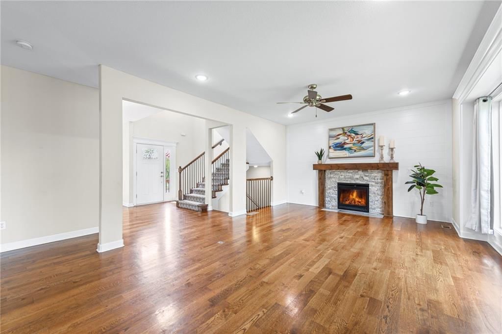 2305 Windmill Drive — photo 14