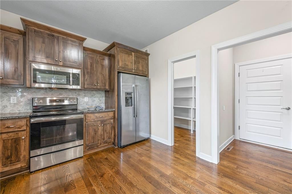 2305 Windmill Drive — photo 22