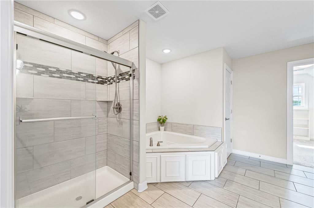 2305 Windmill Drive — photo 26