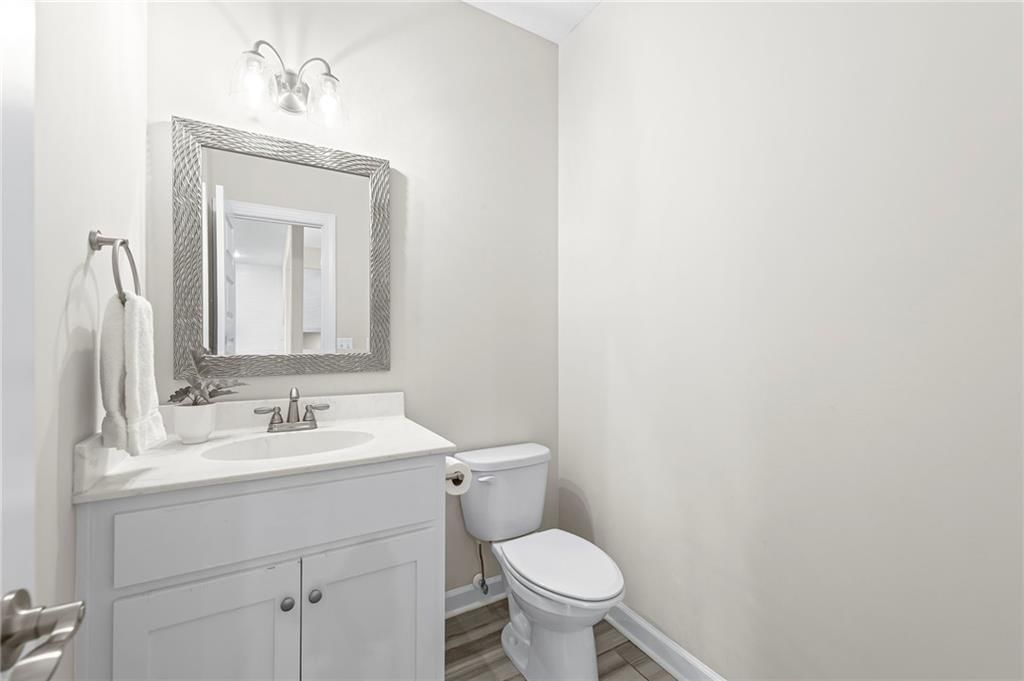 2305 Windmill Drive — photo 40