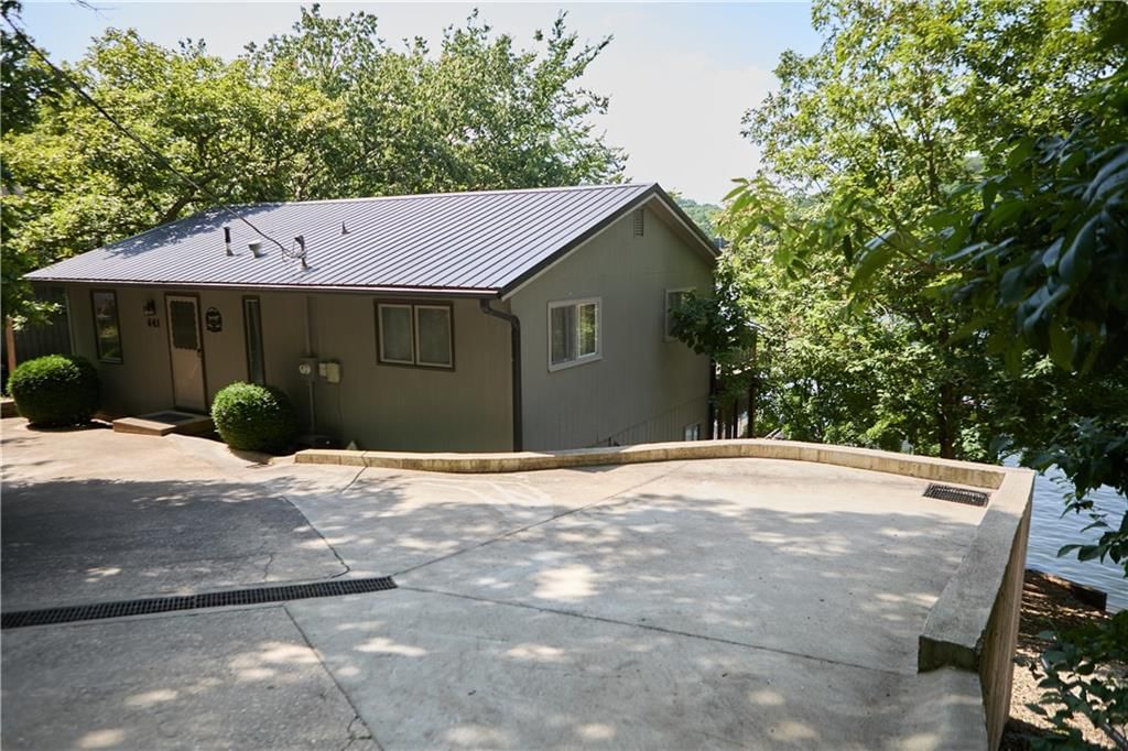 Photo 1 of 1 - 641 Hyde Park Drive