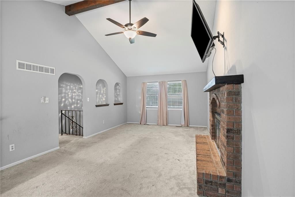 Photo 5 of 29 - 1925 5th Street