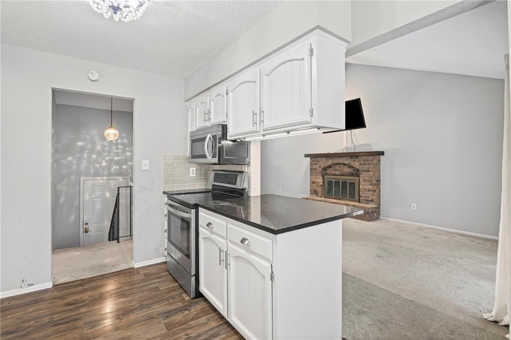 Photo 10 of 29 - 1925 5th Street