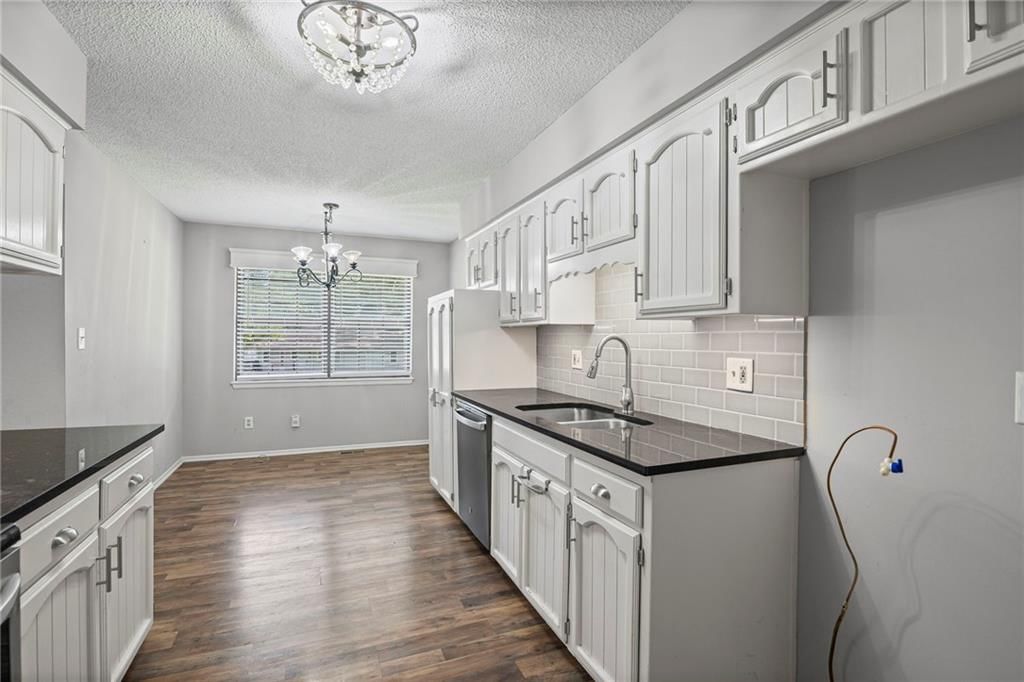 Photo 11 of 29 - 1925 5th Street