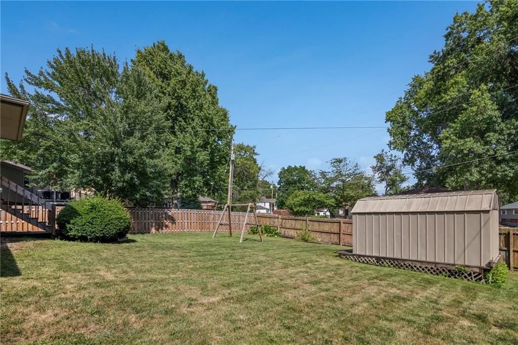 Photo 25 of 29 - 1925 5th Street