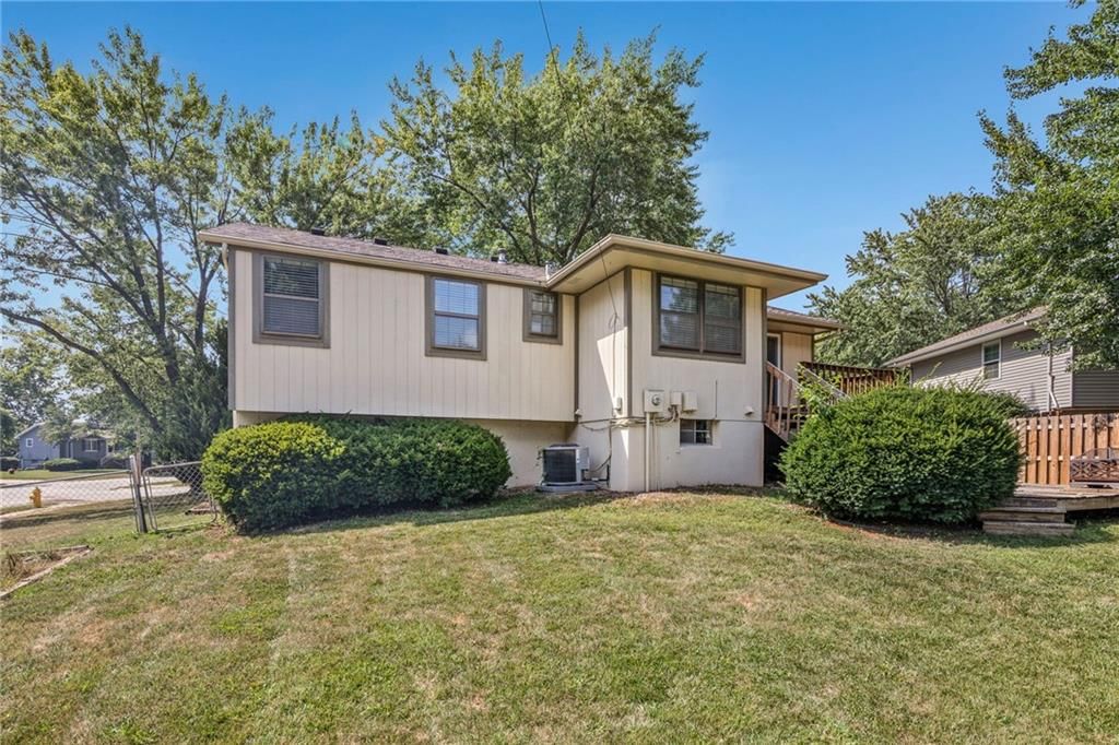 Photo 27 of 29 - 1925 5th Street