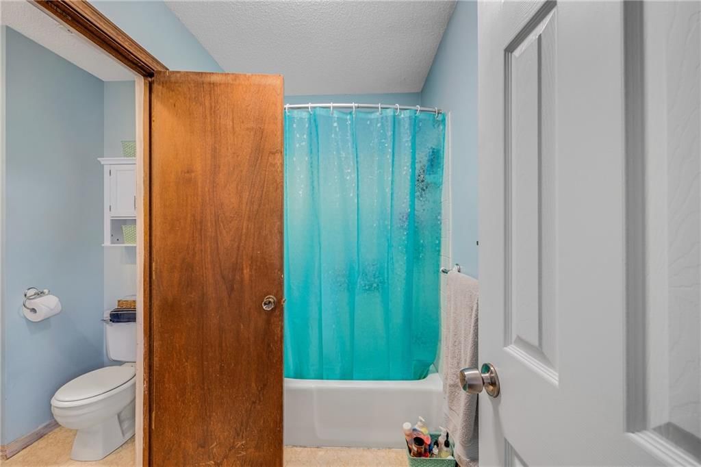 1128 NE 9th Street — photo 27