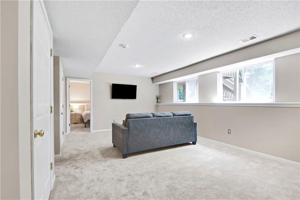 1411 E 155th Street — photo 20