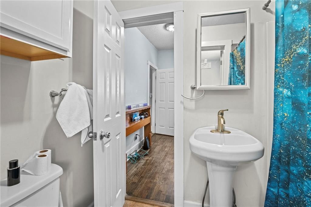 Photo 13 of 19 - 1417 Munson Avenue