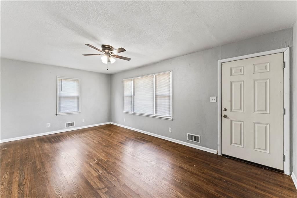 8411 Brooklyn Avenue — photo 3