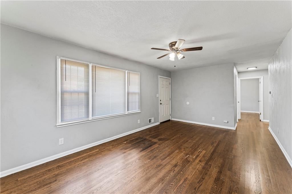 8411 Brooklyn Avenue — photo 4