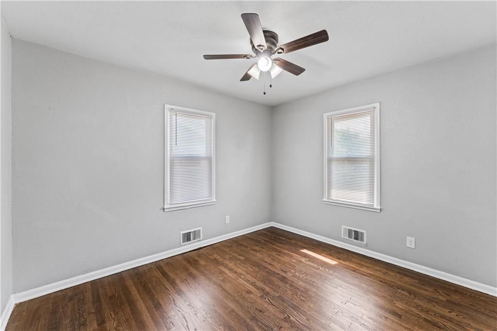 8411 Brooklyn Avenue — photo 11