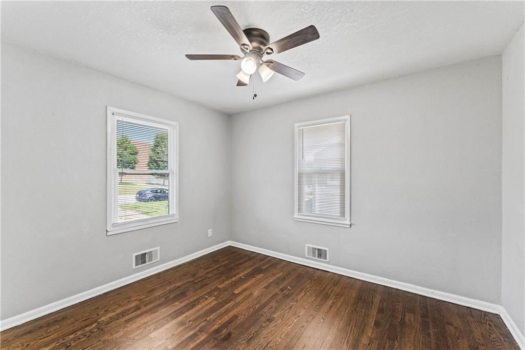 8411 Brooklyn Avenue — photo 13