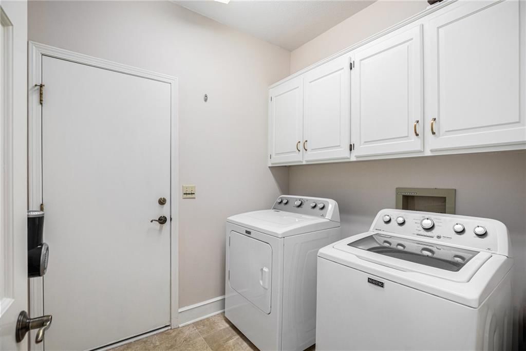 12610 Cedar Street — photo 19