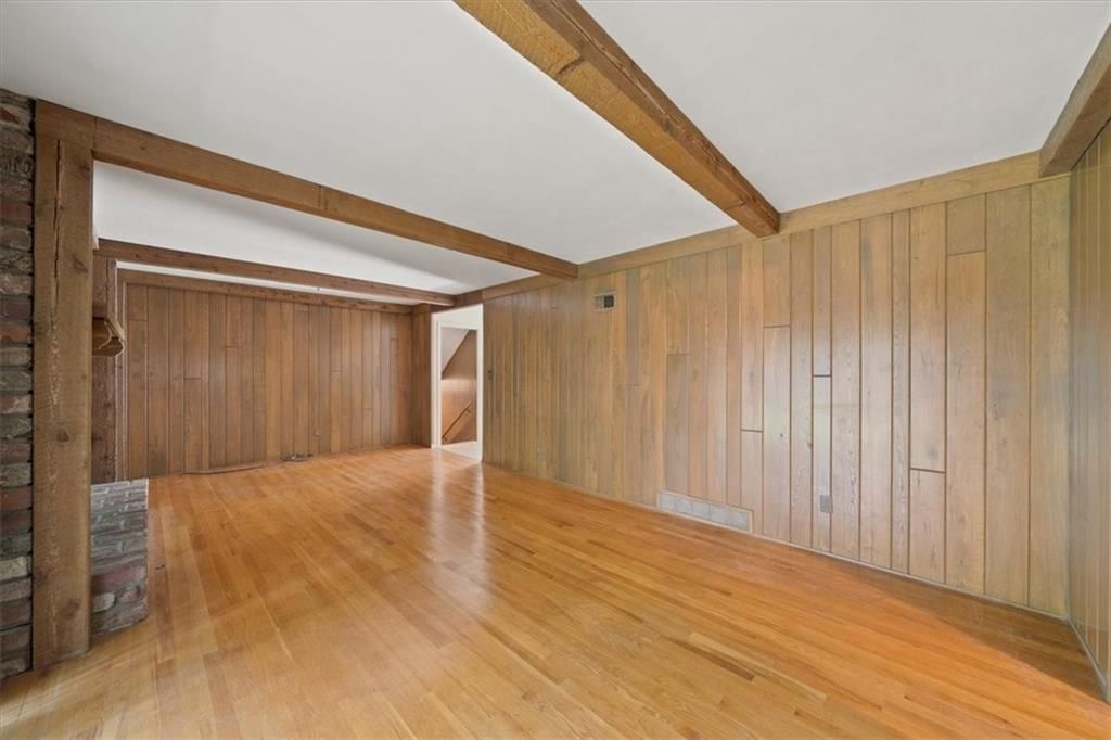 6350 Beverly Drive — photo 16