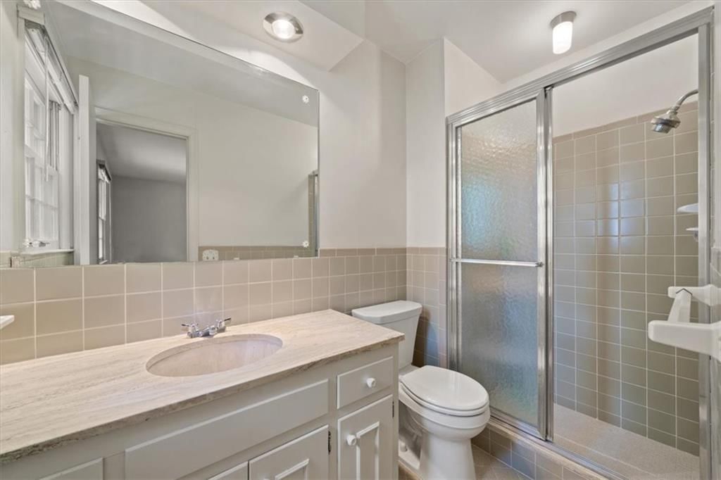 6350 Beverly Drive — photo 20