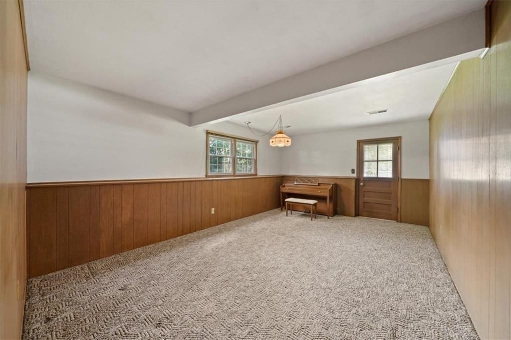 6350 Beverly Drive — photo 25
