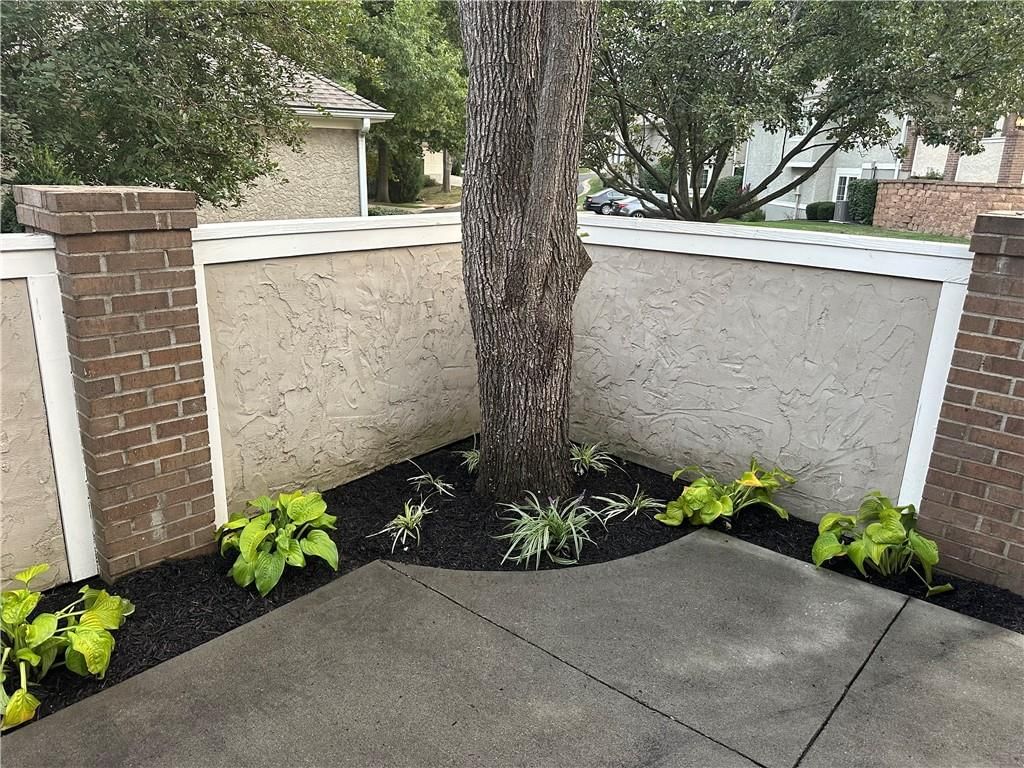 10311 Garnett Street — photo 34