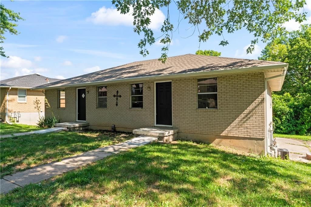 14832 E Nickell Avenue — photo 3