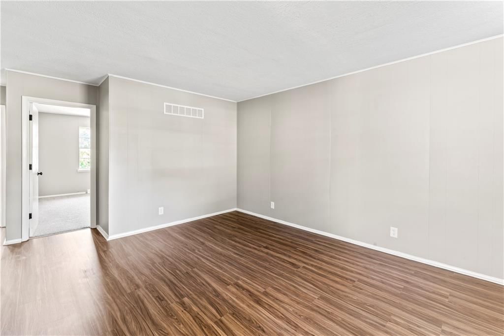 14832 E Nickell Avenue — photo 4