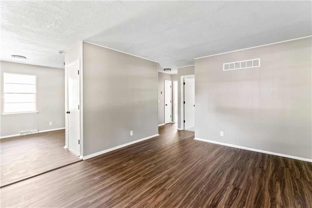 14832 E Nickell Avenue — photo 5