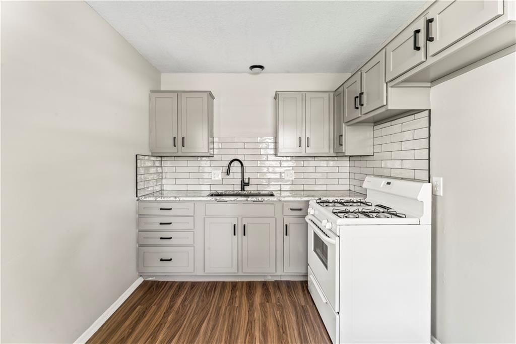 14832 E Nickell Avenue — photo 10