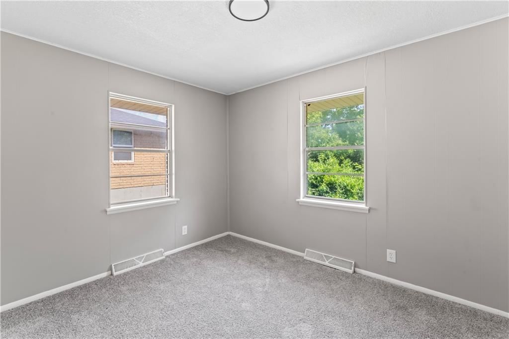 14832 E Nickell Avenue — photo 16
