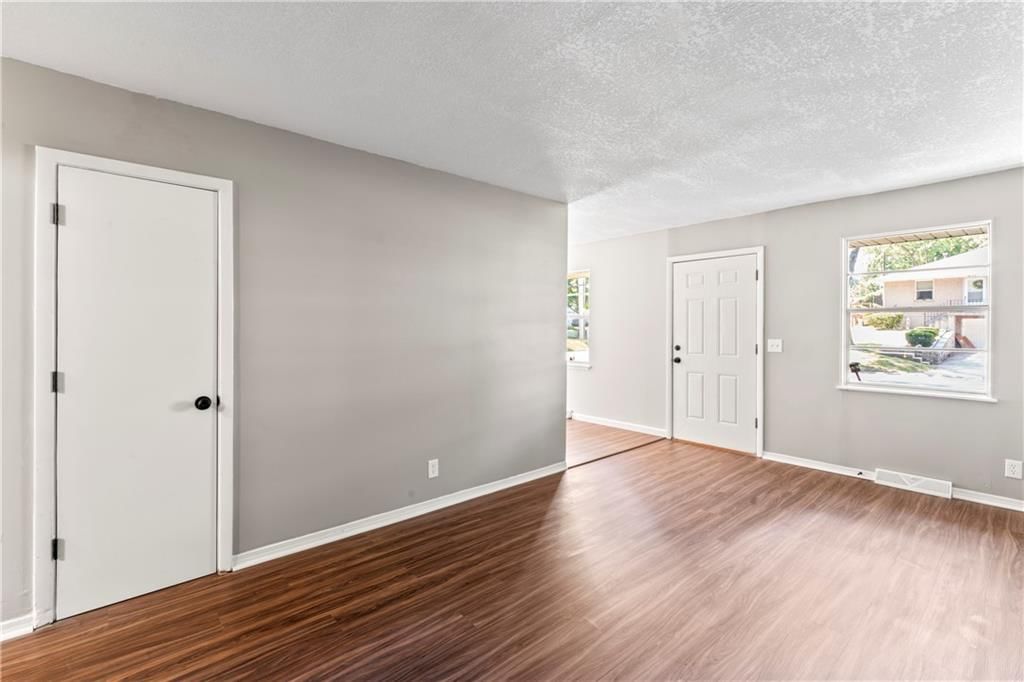 14832 E Nickell Avenue — photo 21