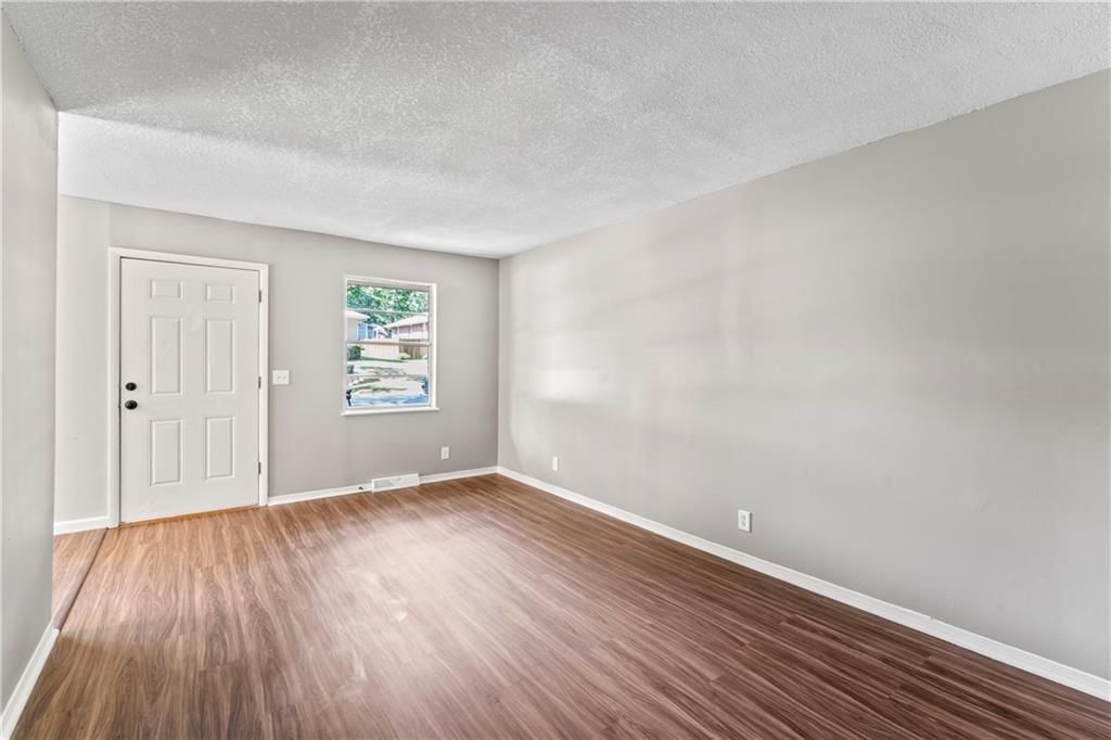 14832 E Nickell Avenue — photo 22