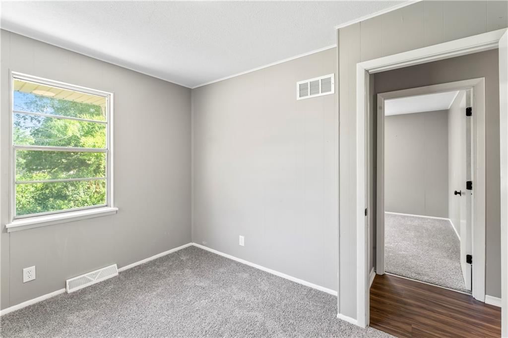 14832 E Nickell Avenue — photo 31