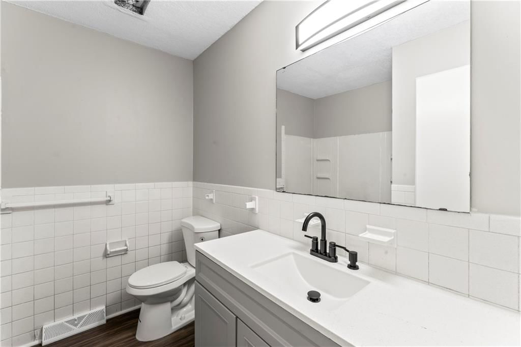 14832 E Nickell Avenue — photo 35