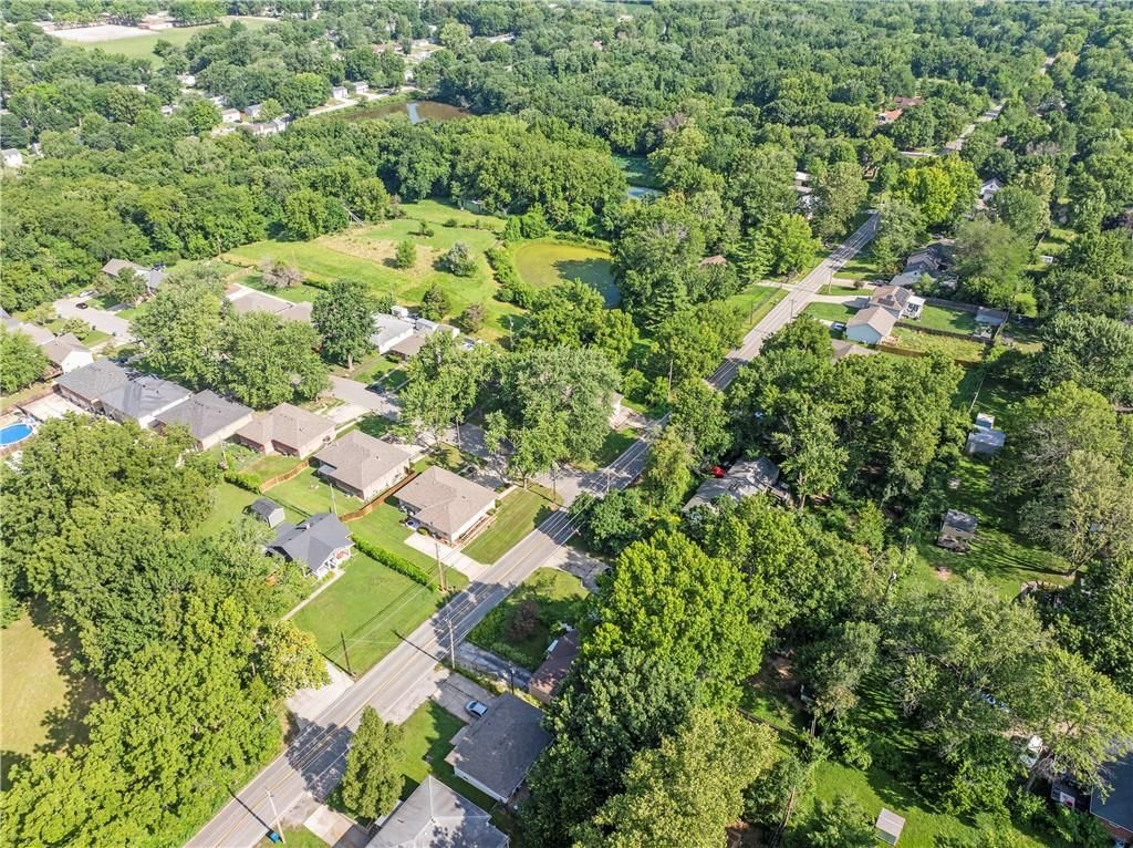 14832 E Nickell Avenue — photo 41