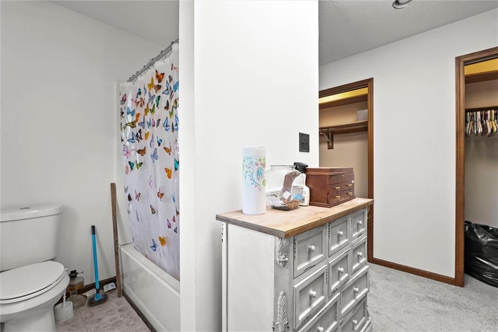 Photo 22 of 35 - 12925 246th Street