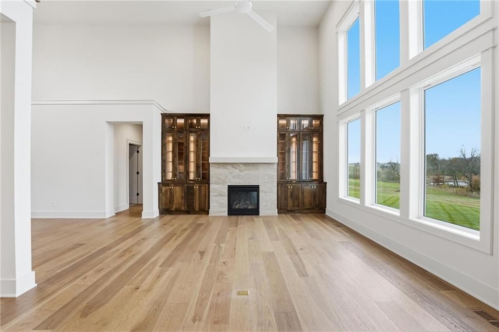 2304 NE Shoal Creek Parkway — photo 11