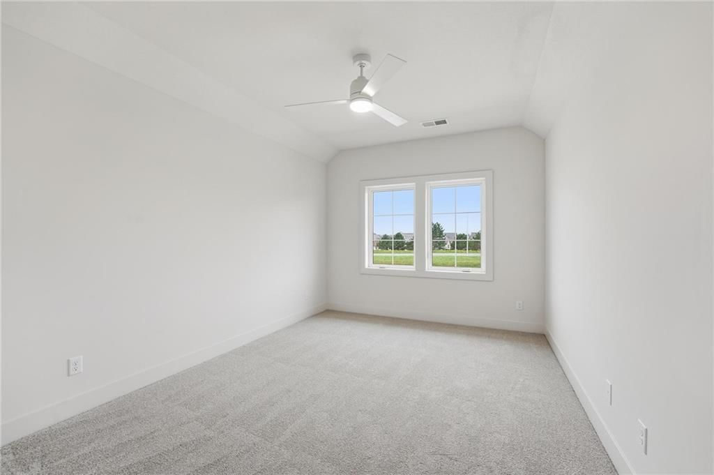 2304 NE Shoal Creek Parkway — photo 39