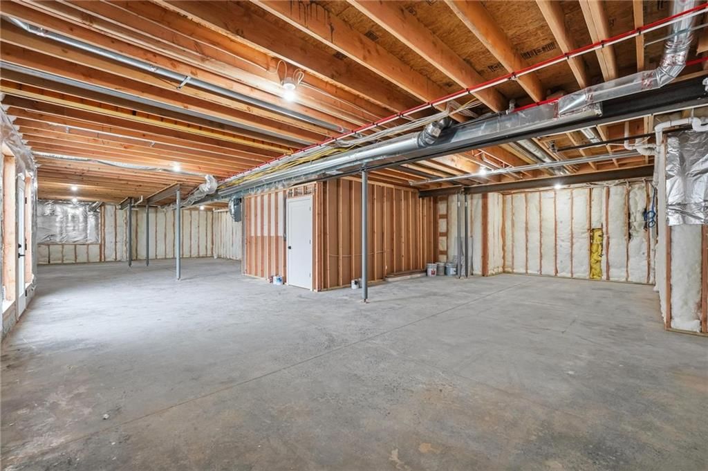 2304 NE Shoal Creek Parkway — photo 54