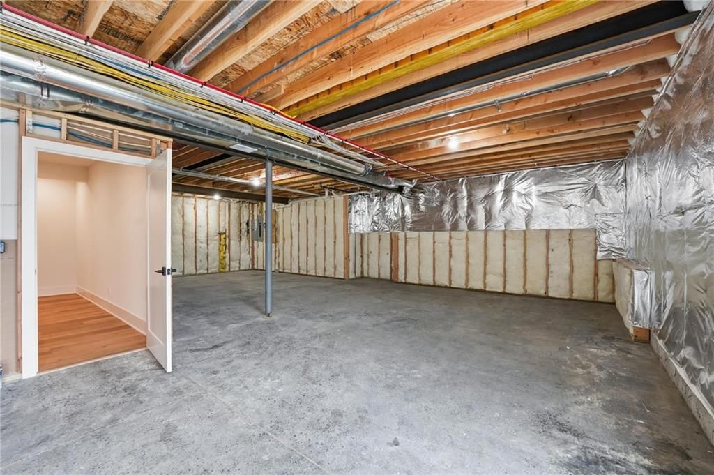 2304 NE Shoal Creek Parkway — photo 56