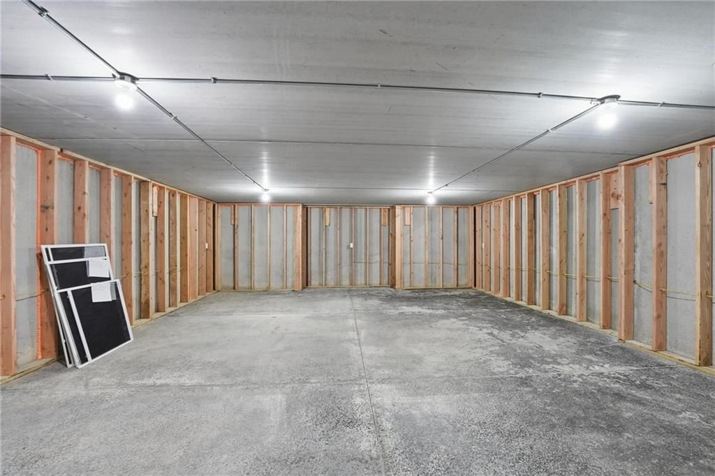 2304 NE Shoal Creek Parkway — photo 57