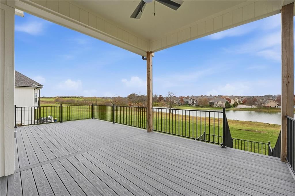 2304 NE Shoal Creek Parkway — photo 63