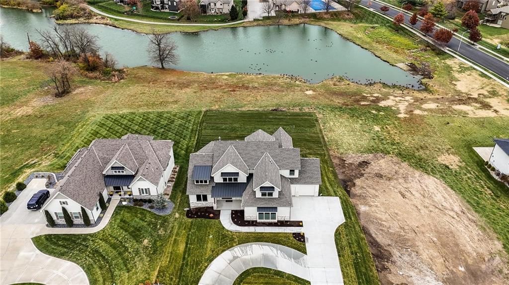 2304 NE Shoal Creek Parkway — photo 87