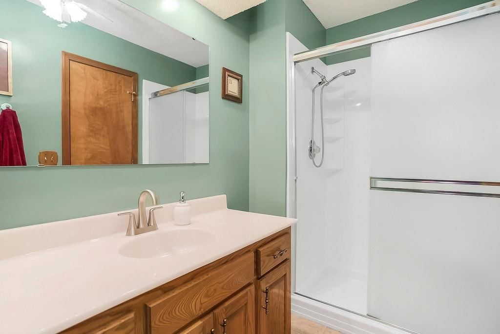 Photo 15 of 54 - 15703 W 125th Street