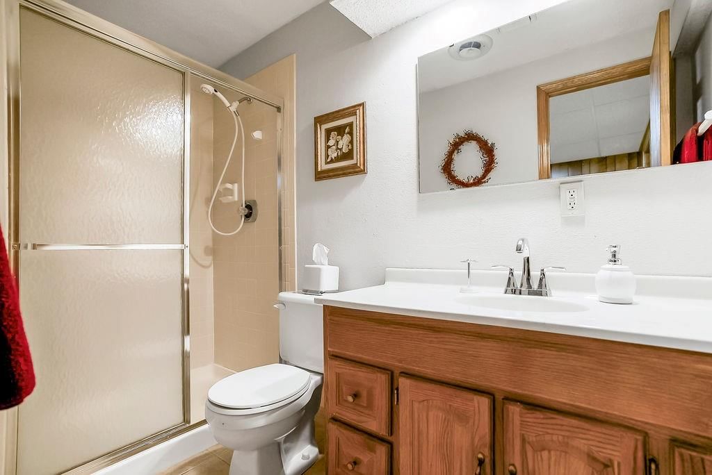 Photo 24 of 54 - 15703 W 125th Street