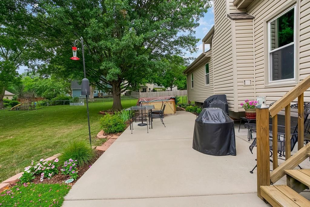 Photo 31 of 54 - 15703 W 125th Street