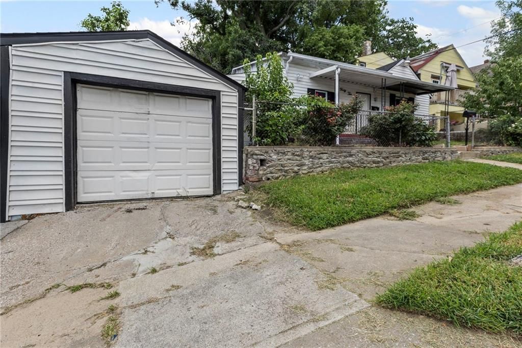 4010 Smart Avenue — photo 3