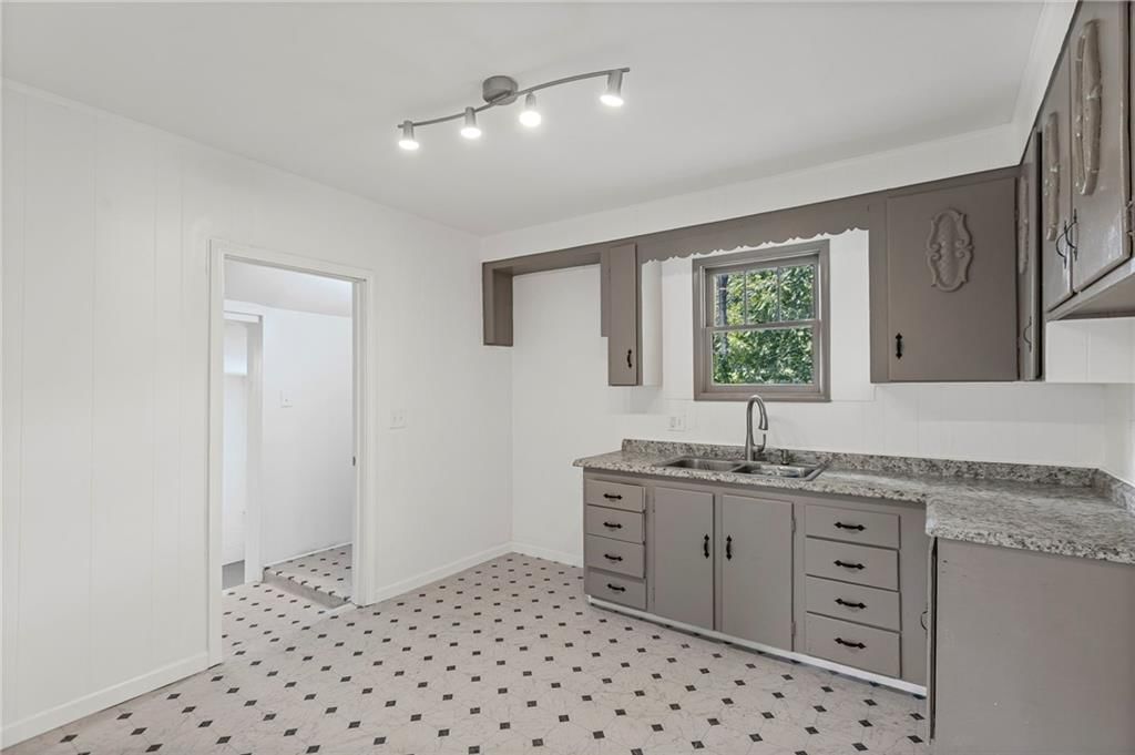 4010 Smart Avenue — photo 9