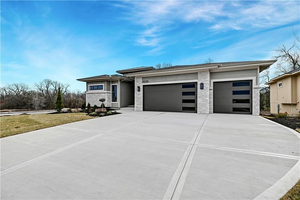 15253 W 162nd Street — photo 7